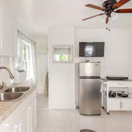 Small cozy apartment, hotel in Vero Beach