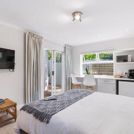 Garden studio in heart of Upper Constantia