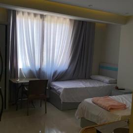 Egy property