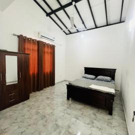 White house, hotel em Ranala