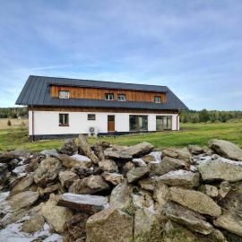 Pod Lovčí skálou, hotel en Modrava