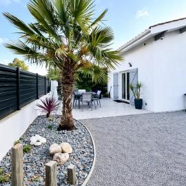 Maison individuelle Hourtin centre jardin clos