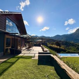 Casa 02 Monte Boa Vista - Casa de 4 Suítes com Vista Deslumbrante