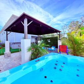Newly built condo, lovely and spacious centrally located in Tampa – hotel w mieście Tampa