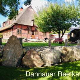 Dannauer Reetkate - Wiesenblick, hotel in Oldenburg in Holstein