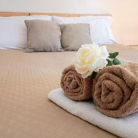 Romantic getaway on Lake Como, hotel in Brunate