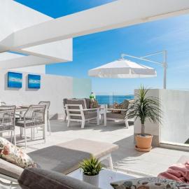 Pure South Penthouse - Manilva Luxury Condo, hotel u gradu Manilva