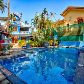 Luxury 5BHK Villa with Private Pool near Benaulim Beach، فندق في كلفا