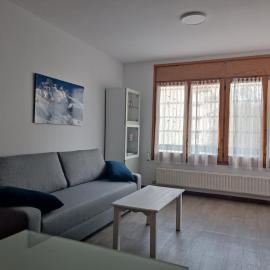 Apartamento Tilero, Parking incluido, hotel i Jaca