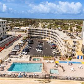 Outrigger Beach Club Resort by CoolVacay、オーモンド・ビーチのホテル