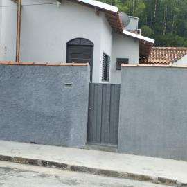 Casa Próxima ao Centro, хотел в Итажуба