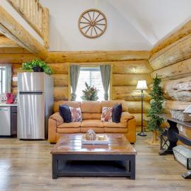 'Rustic Cliff Ranch' in Uintah Basin: Dogs Welcome, hotel em Fort Duchesne