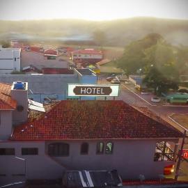 Requinte Hotel, hotel u gradu Careaçu