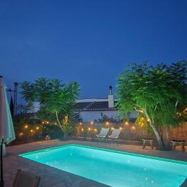 Can Pipp, hotel di Orba