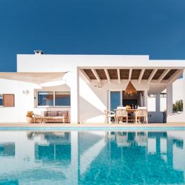 Mercedes - Villa tranquila con vistas al mar, hotel in Cala Morell
