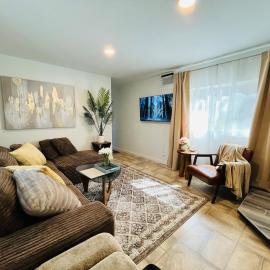Dafna, Unit 3 - Two Bedroom, One Bath, hotel v destinácii Cromberg