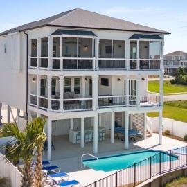 Coastal Sunset - private heated pool, spa, close walk to the beach