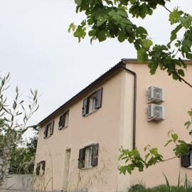 Resort Helenia, hotel in Caulonia
