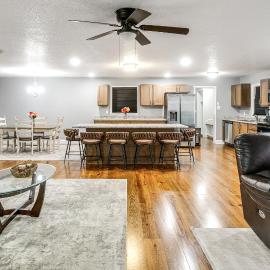 Walk to Tift Regional Health! Refined Home w/ Yard, hotel in Tifton