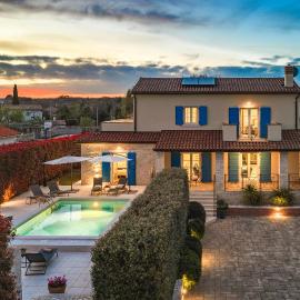 Cinematic Istrian Escape with Private Pool, hotel a Rebići