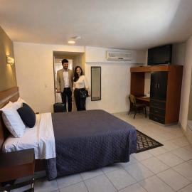 Hotel Interforum, Hotel in León