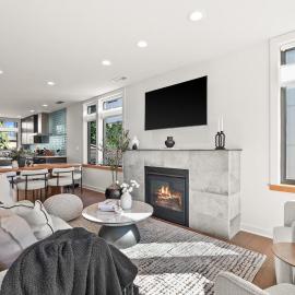 Ruston Luxe House, 3 Bed 3 Bath, NEW Home in Ruston, WA