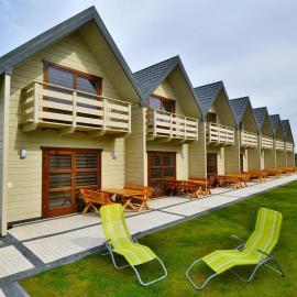 Holiday homes close to the beach, pool, sauna