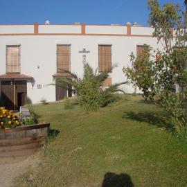 Stunning Andalusian Mansion, Córdoba, hotel in Moriles