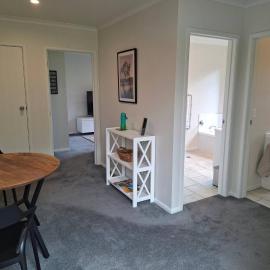 Shakan BnB Lifestyle block relaxation in Kinloch, hotel din Kinloch
