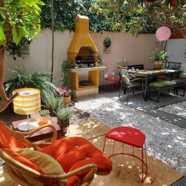 Apartment Issa -1min from the beach,free parking