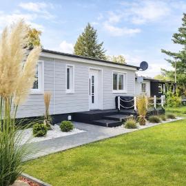 Ferienhaus Seeoase - 70qm - Kamin -Terrassen - Parkplatz - Badestelle fußläufig, hotelli kohteessa Joachimsthal