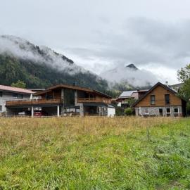 Alprocks Alvaresort, hotel u gradu Bihlbah