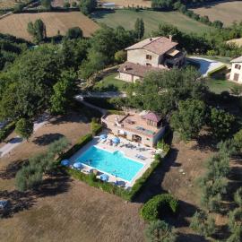Agriturismo Casalta, מלון בגוביו