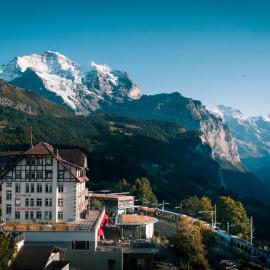 Hotel Victoria Lauberhorn Wengen, a Faern Collection Hotel, מלון בונגן