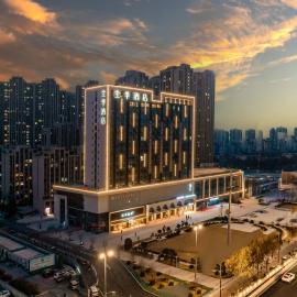 JI Hotel Zhengzhou Zhongyuan Wanda West Third Ring Subway Station Branch、鄭州市のホテル