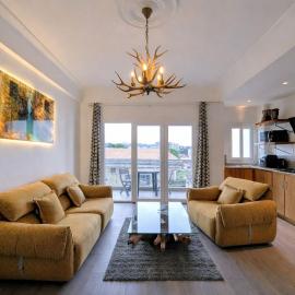 Chic apart with parking and balcony