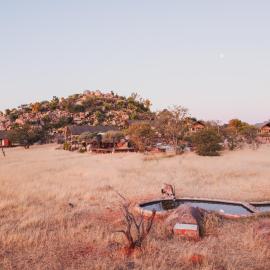 Ohorongo Tented Camp، فندق في Kaneb Pos
