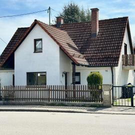 Haus der Monteure, хотел в Stadtbergen