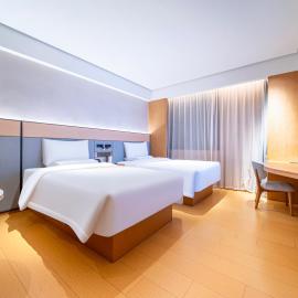JI Hotel Zhengzhou Erqi Square Dehua Street, hotel in Zhengzhou