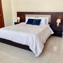 Suite Riverfront Puerto Santa Ana – hotel w mieście Guayaquil