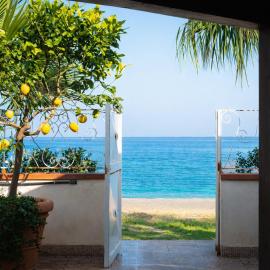 Sicily Mistral Marinello Villa fronte mare con accesso diretto