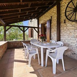 Maison de charme en Bourgogne & terrasse