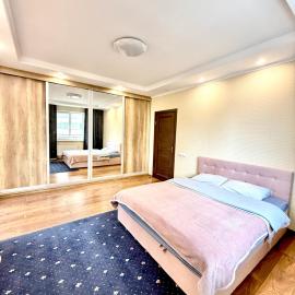 Apartment Versailles Park 4