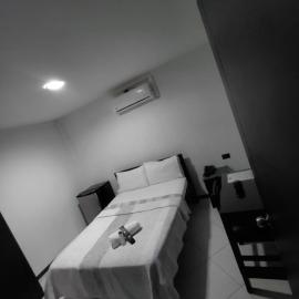 Hotel Los Potrillos, hotel v destinácii Aguazul