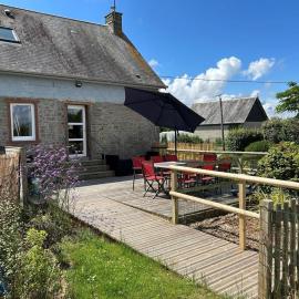 Gîte G593, hotel in Le Val-Saint-Père