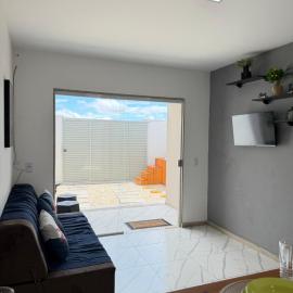 Casa Privativa Jacuzzi em Linhares、リニャレスのホテル