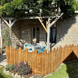 La Petite Maison du Pêcheur, hotel u gradu Locmariaquer