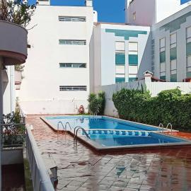 Beach & Pool