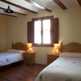 Casa Abuelina، فندق في Titaguas