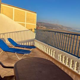 Tazerzit appartement pieds dans l eau Imiouddar, hotel u gradu 'Tamri'